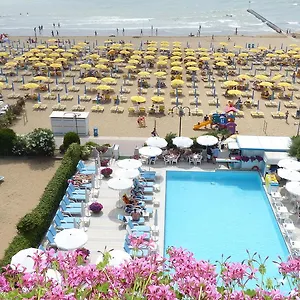 https://hotel-oxford.hotelinveneto.com