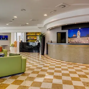 https://san-marco-parma.emilia-romagnahotels.net