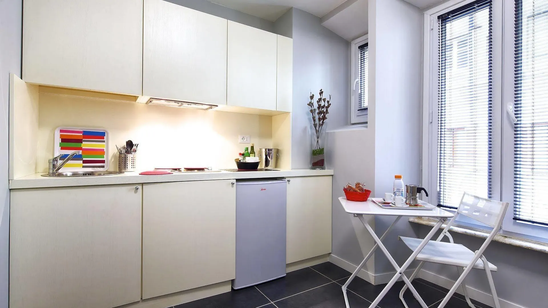 Nearhome Smart Suites Guest House Rome