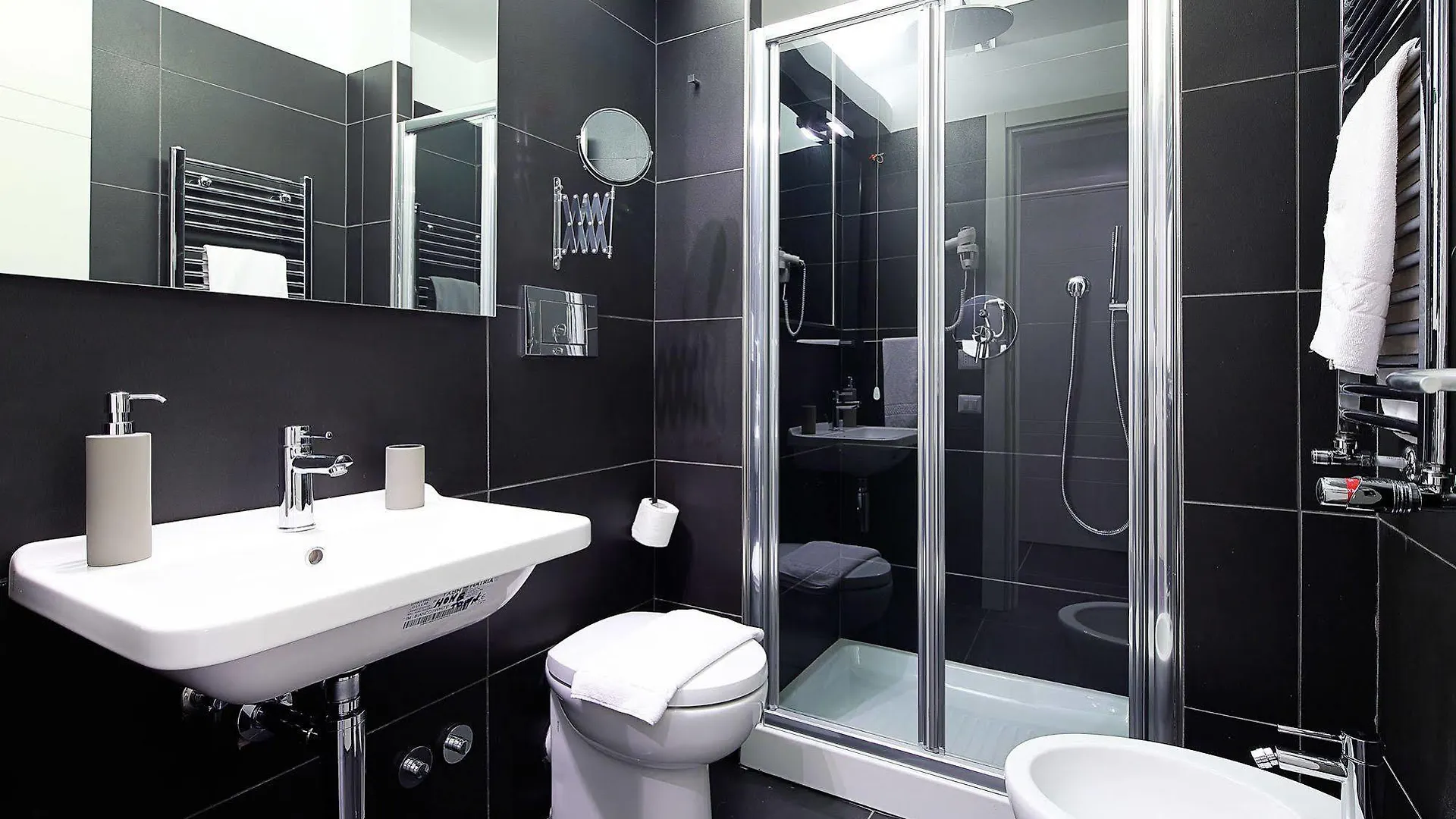 Nearhome Smart Suites Guest House Rome