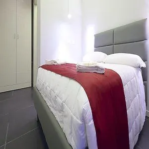 NearHome Smart Suites Guest House Rome Italie
